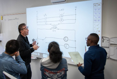 Air Con and Ref Cert